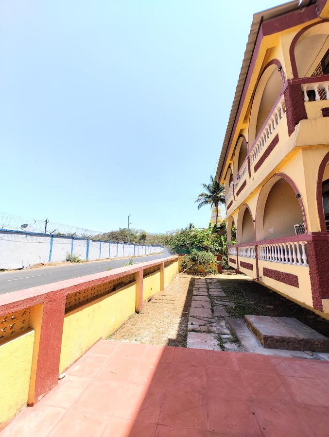 Sea View Resorts Bogmalo Beach Extérieur photo